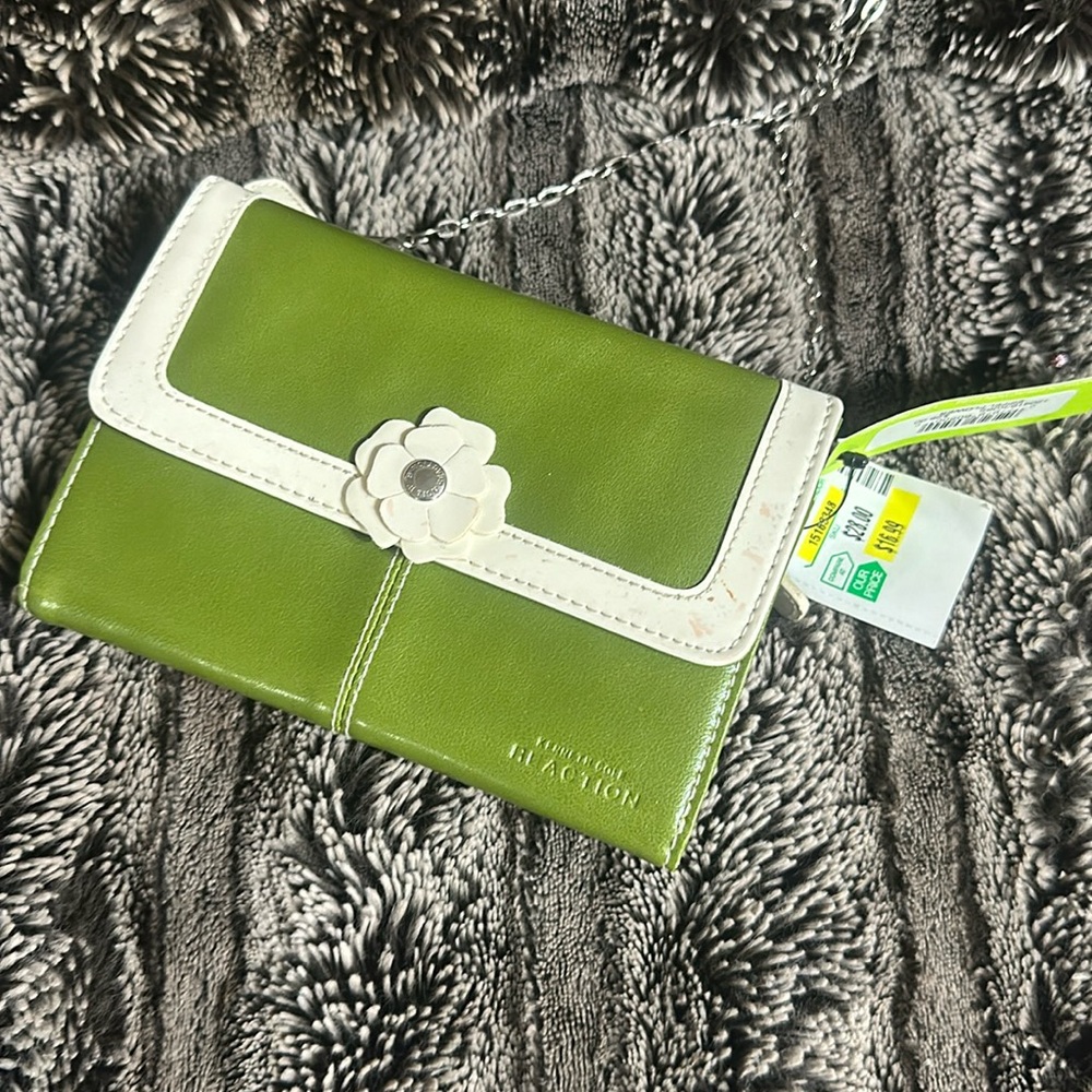 Vintage green wallet